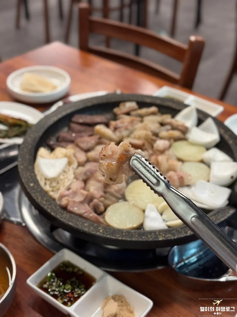 곱이 가득 찬 한우 곱창 단면