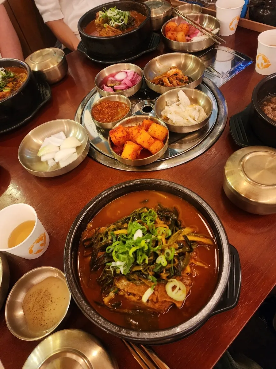 구수한 옥수수차 같은 매장 제공 물