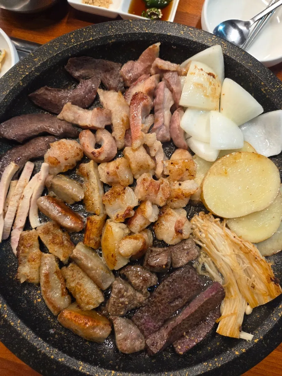 꼬들하게 구워진 소막창