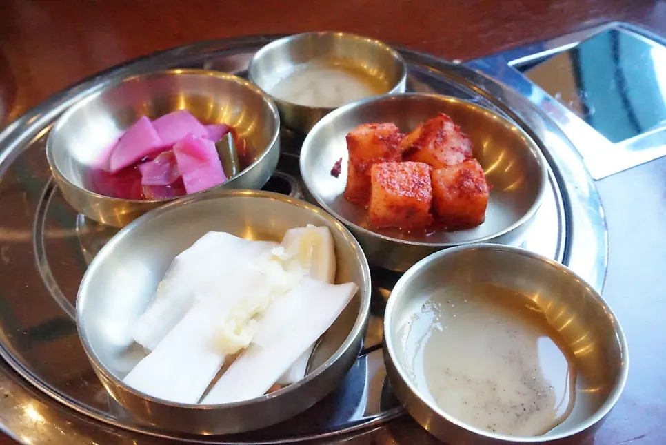 Table set with basic side dishes