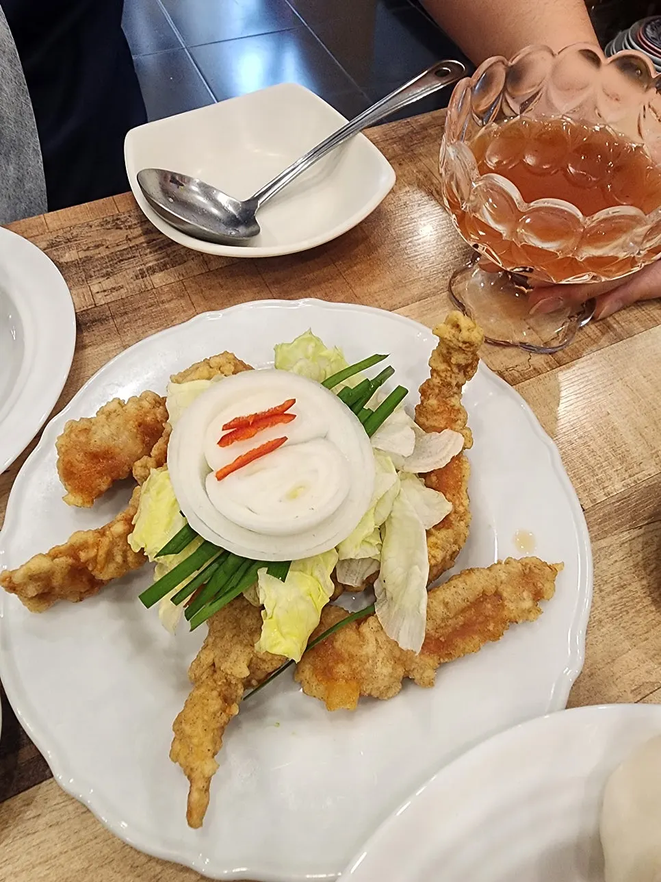 겉바속촉 가지만두 단면