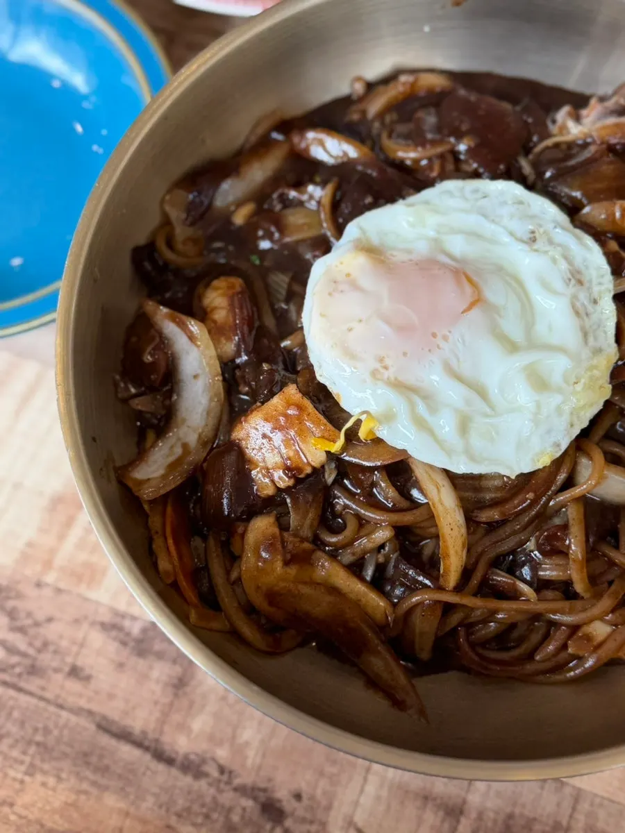 Chewy house-made jjambbong noodles