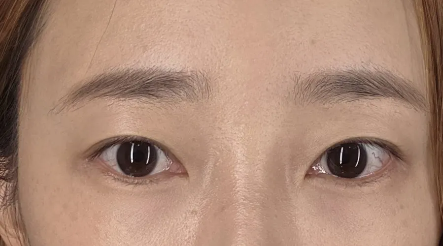 More defined eyes after the lash perm