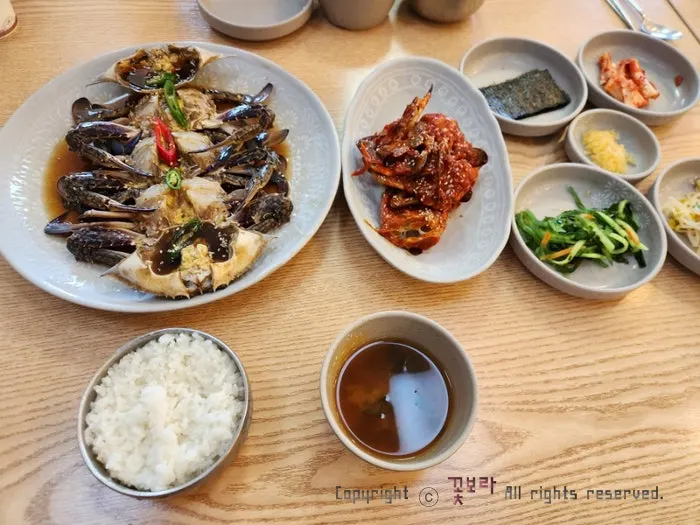 2인 무한리필 게장 첫상