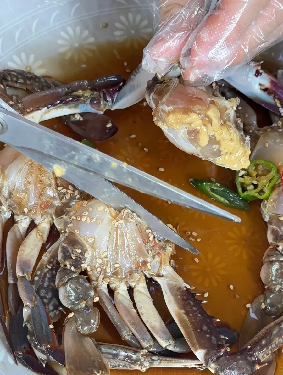 Carne y vísceras del ganjang gejang