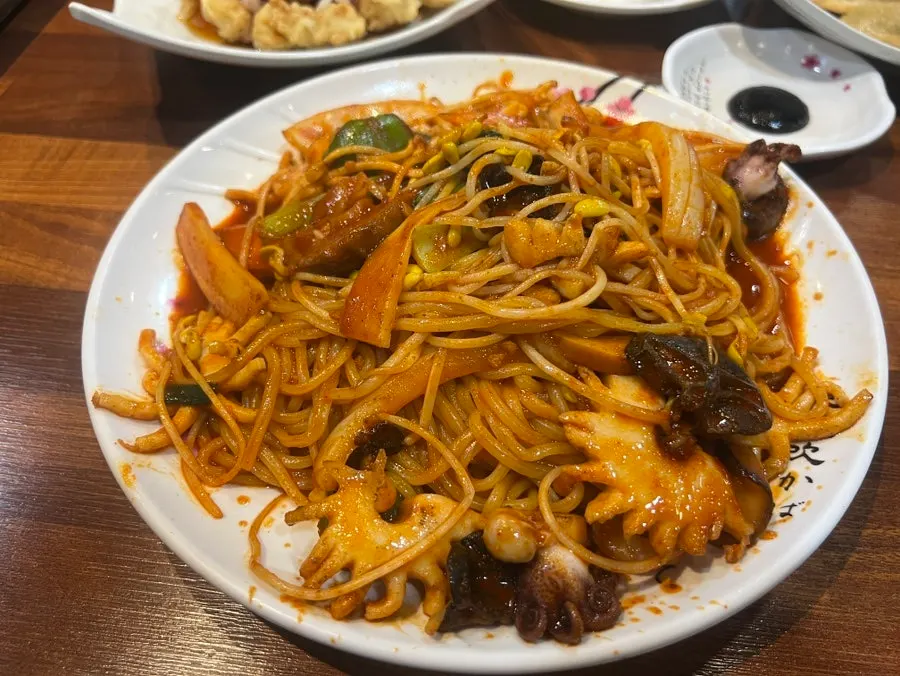 A generous plate of stir-fried jjamppong