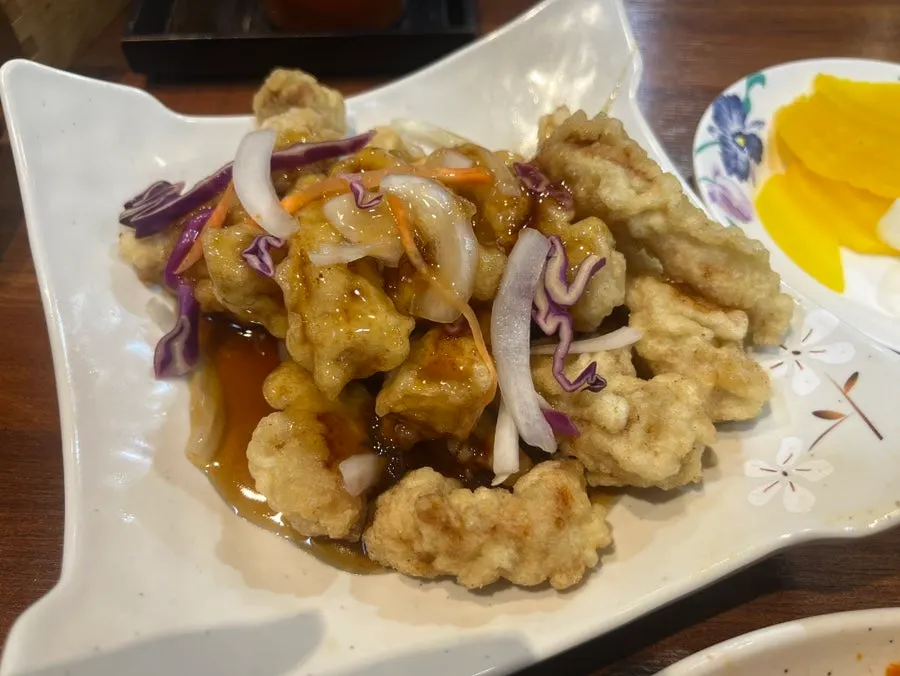 Junghwa Yori Hyeon sweet-and-sour pork