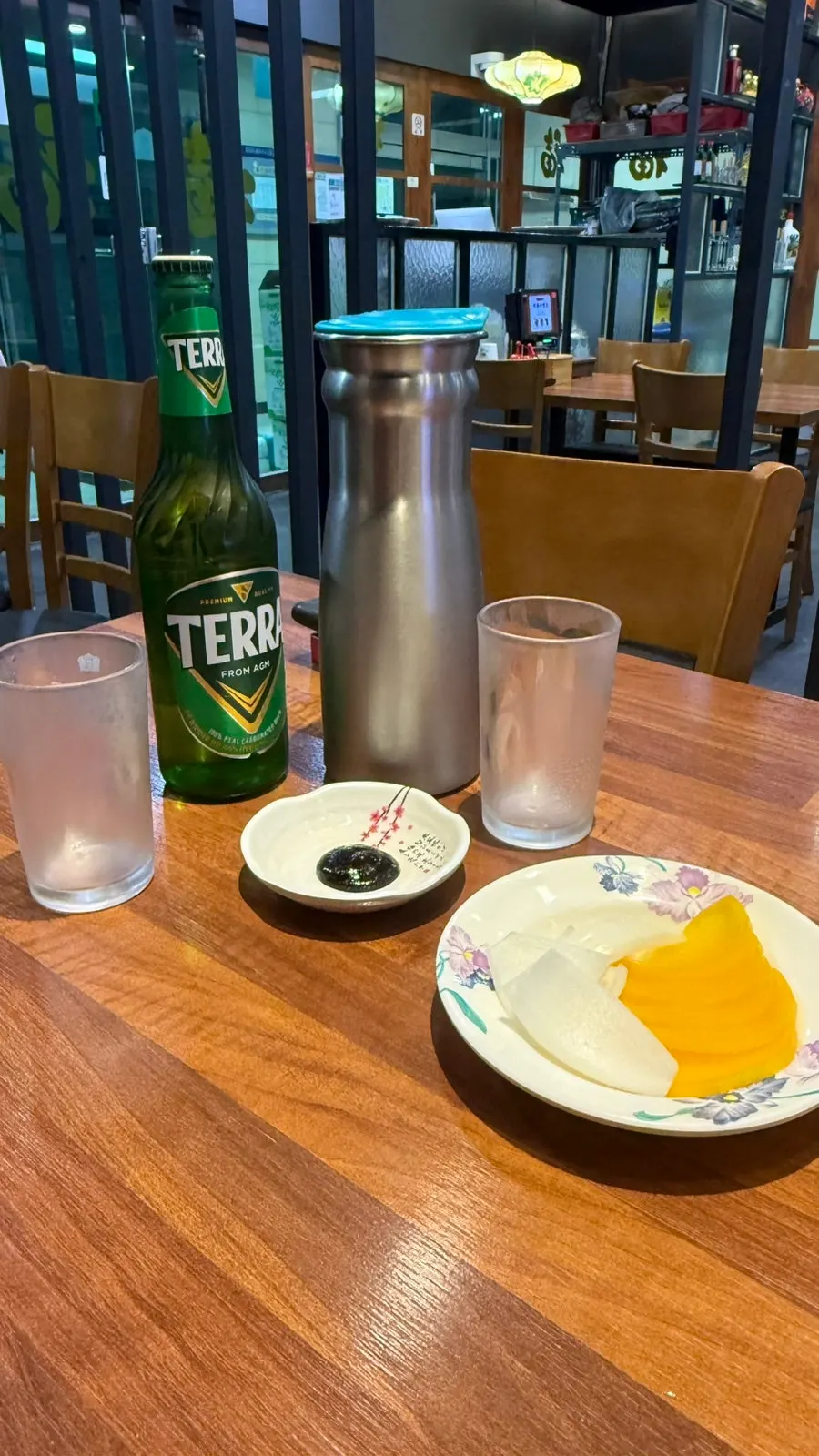 짜장면 짬뽕 탕수육 세트 상차림