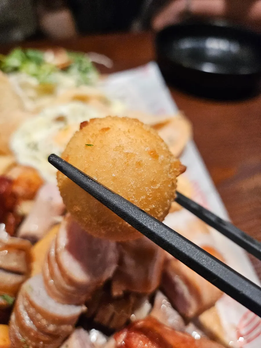 Crispy-chewy cheese balls served with the platter
