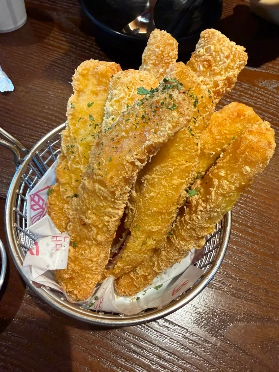 A plate of crispy fried squid