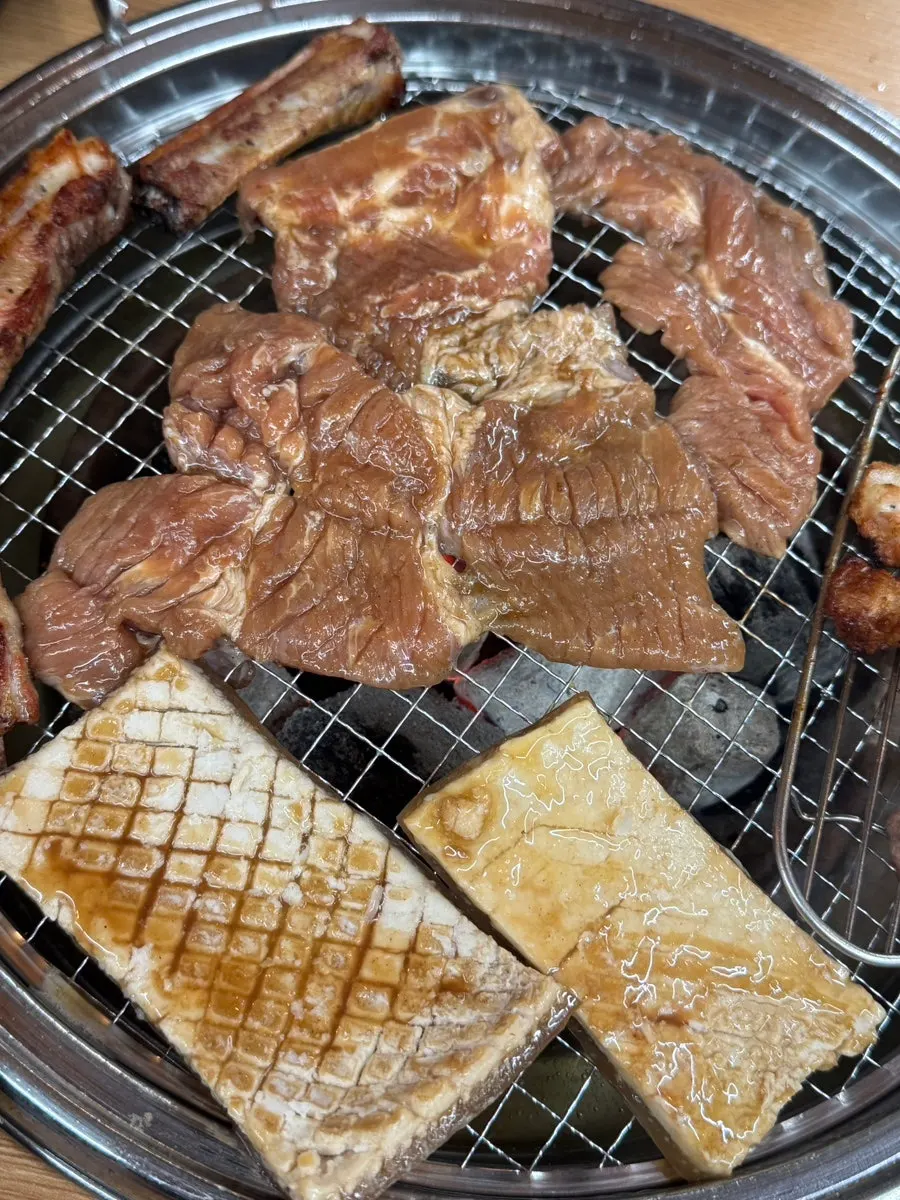 추가 주문한 돼지양념갈비 1인분