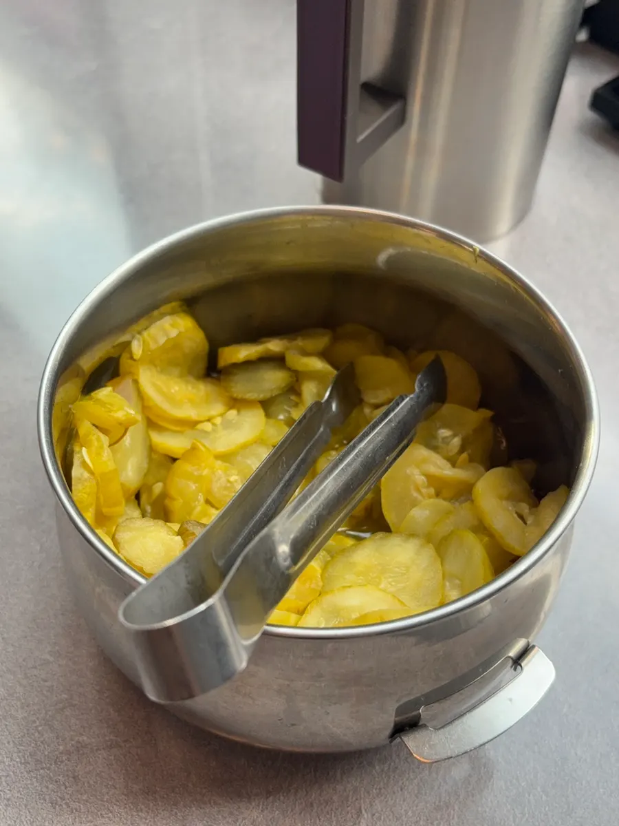 Pickles provided by default on the table