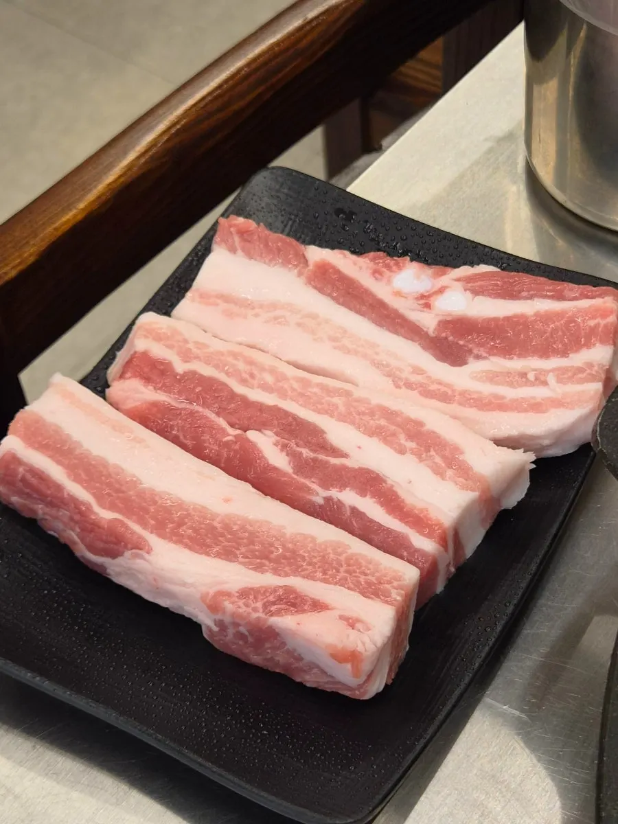 솥뚜껑 삼겹살 200g