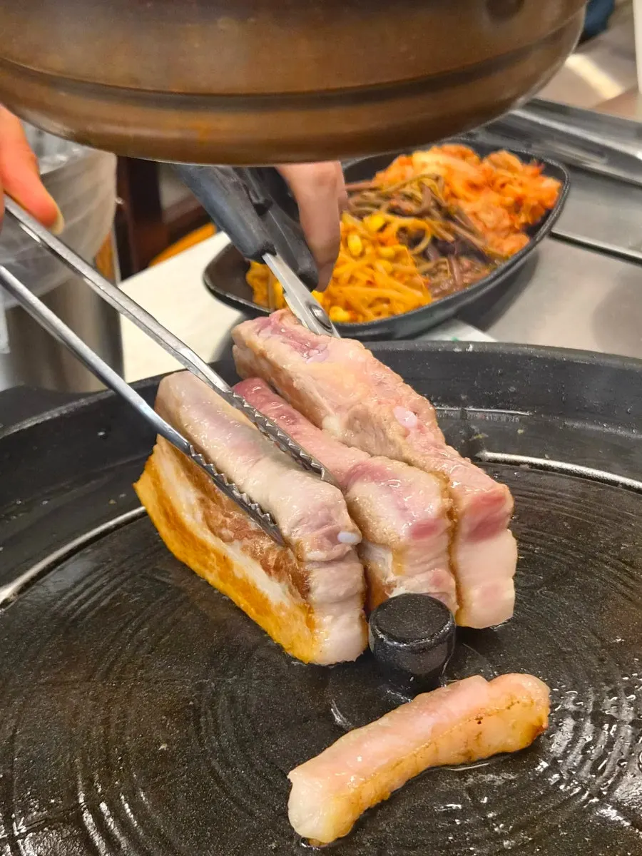 삼겹살과 구이용 곁들임