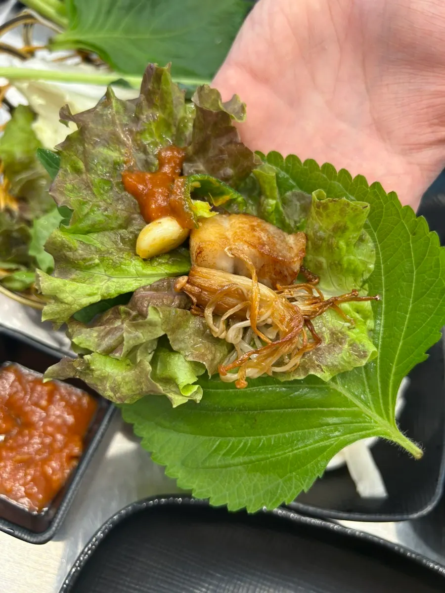 Pork belly with wrap vegetables