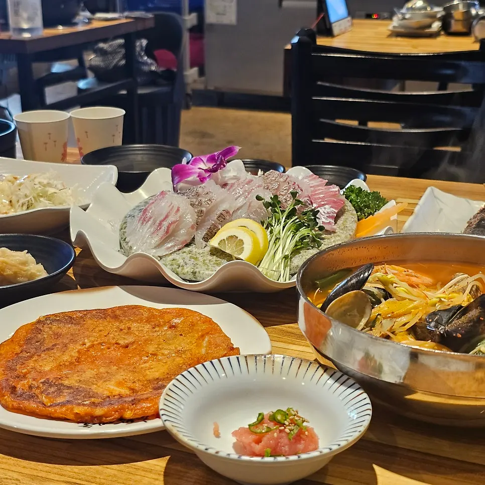 Single-item red sea bream and seafood ramen order