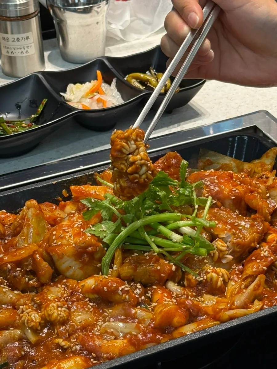 아귀 순살과 알곤이가 든 순살아귀찜