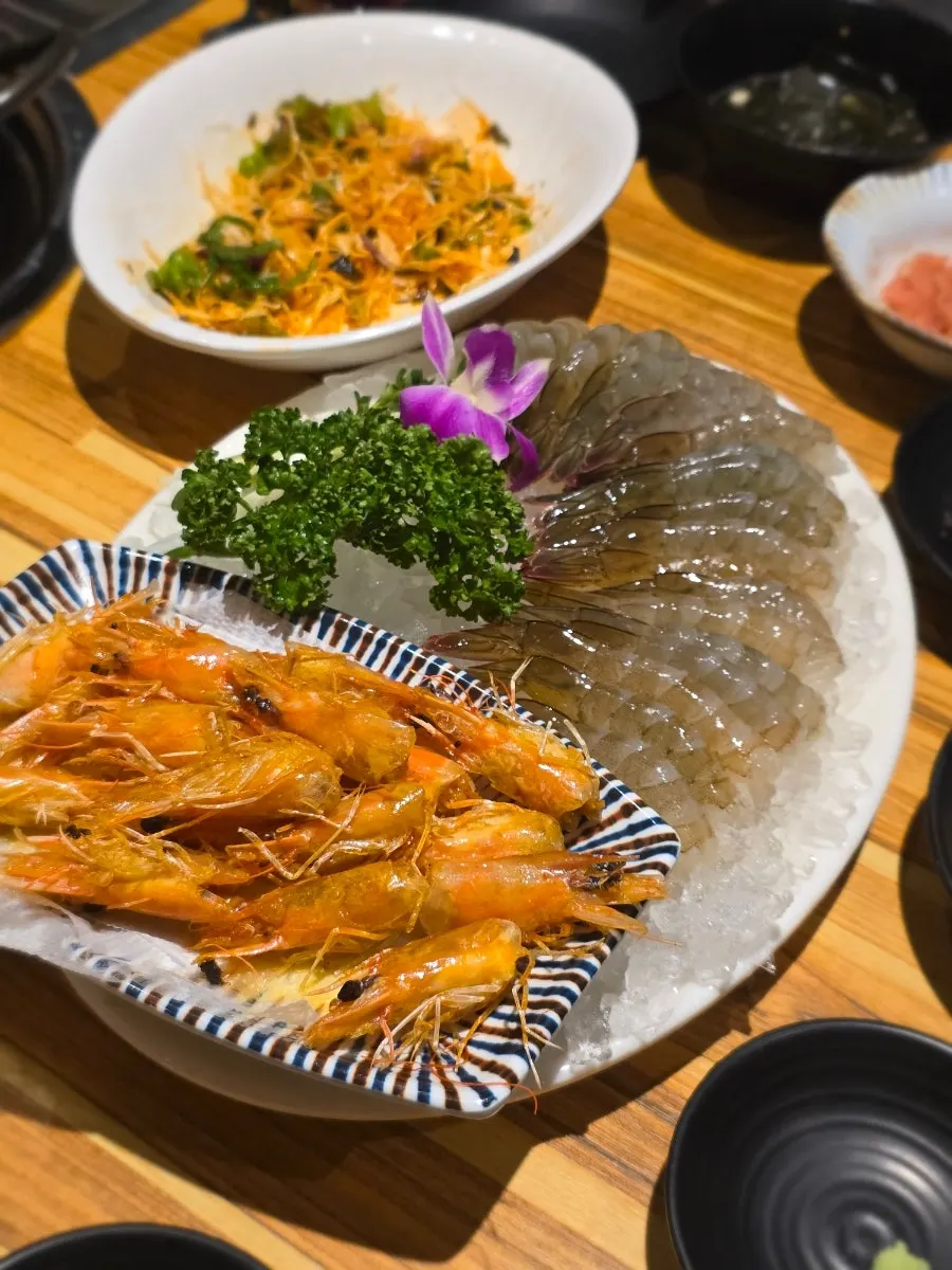 Golden, butter-grilled shrimp heads
