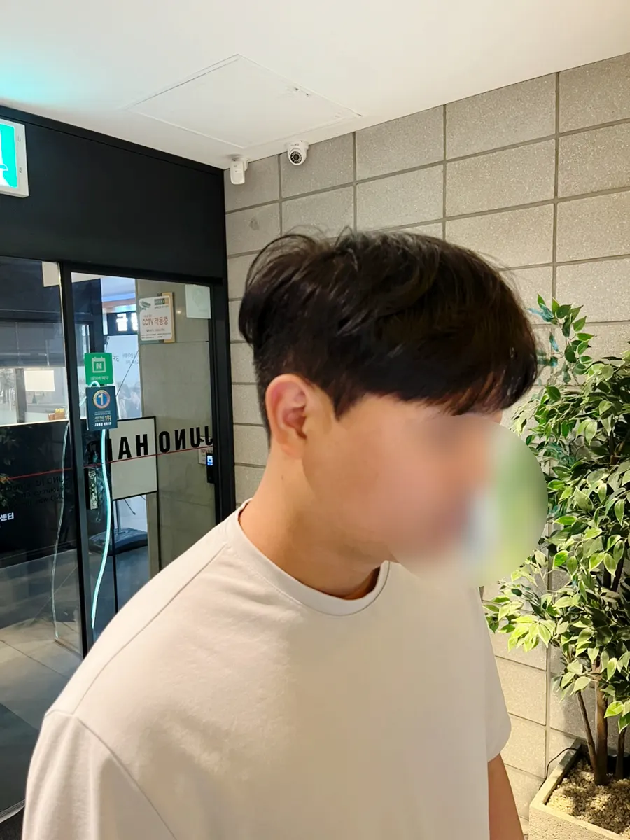 단정하게 완성된 댄디한 남자머리