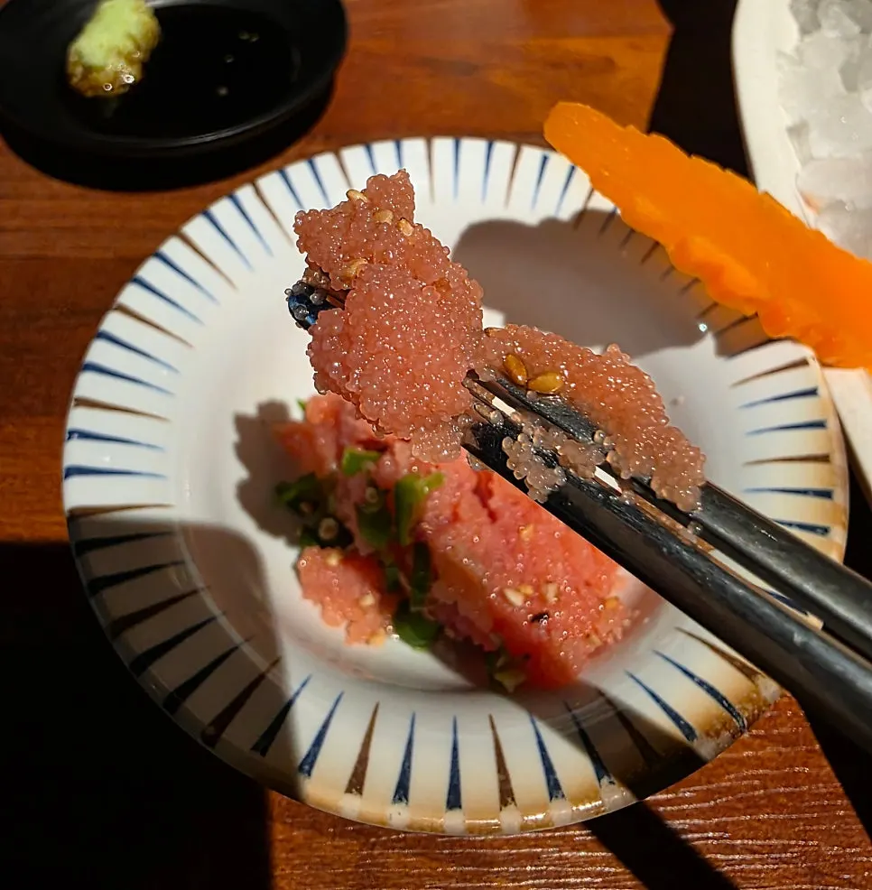 Sopa de algas servida como sukiddasi básico