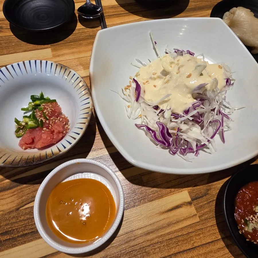 반찬을 채울 수 있는 셀프바