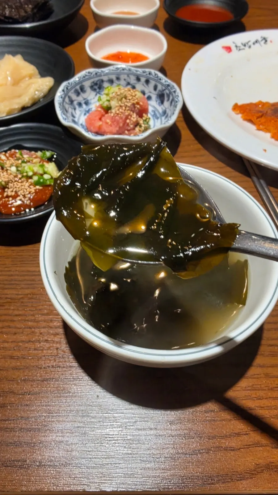 The default seaweed soup served with the meal