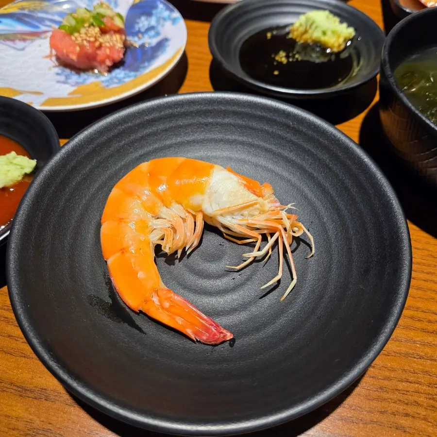 Cross-section of the springy shrimp meat