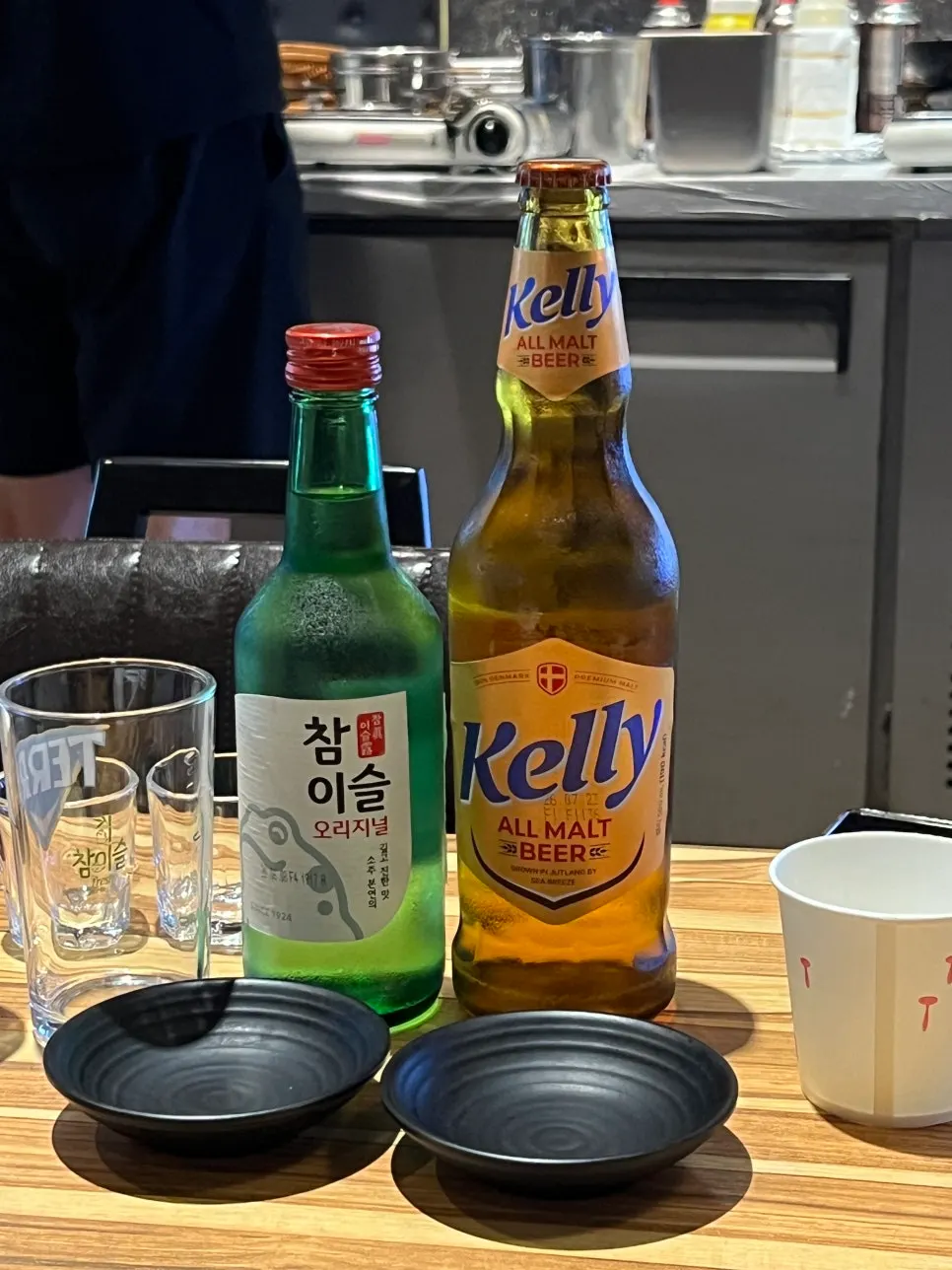 Salted pollack roe and chojang-seasoned raw fish in the included spread