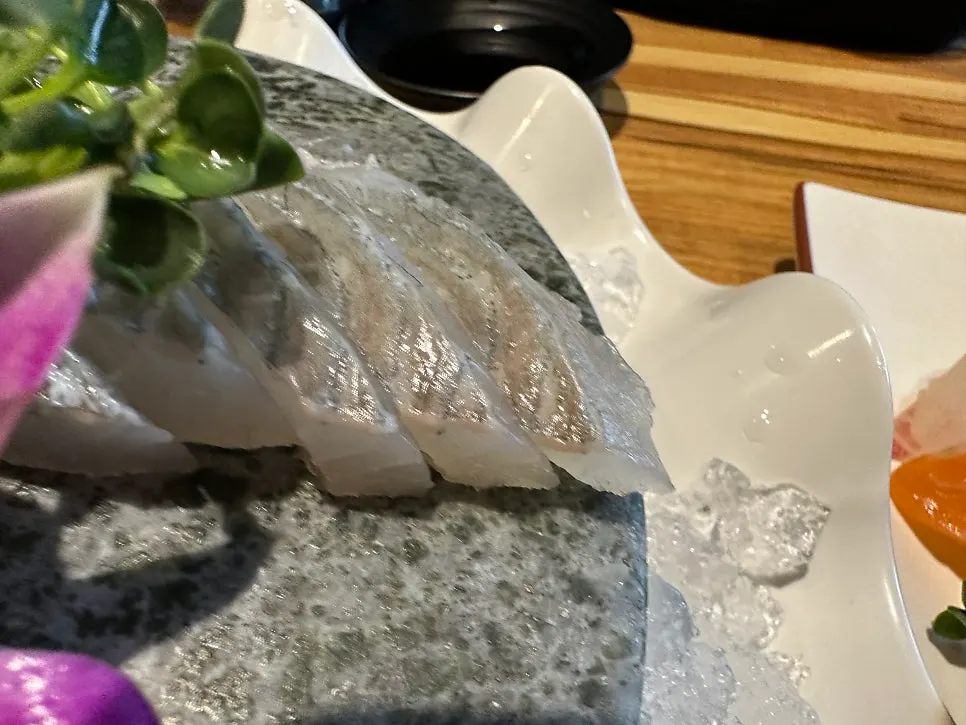 Various types of sashimi on the assorted platter