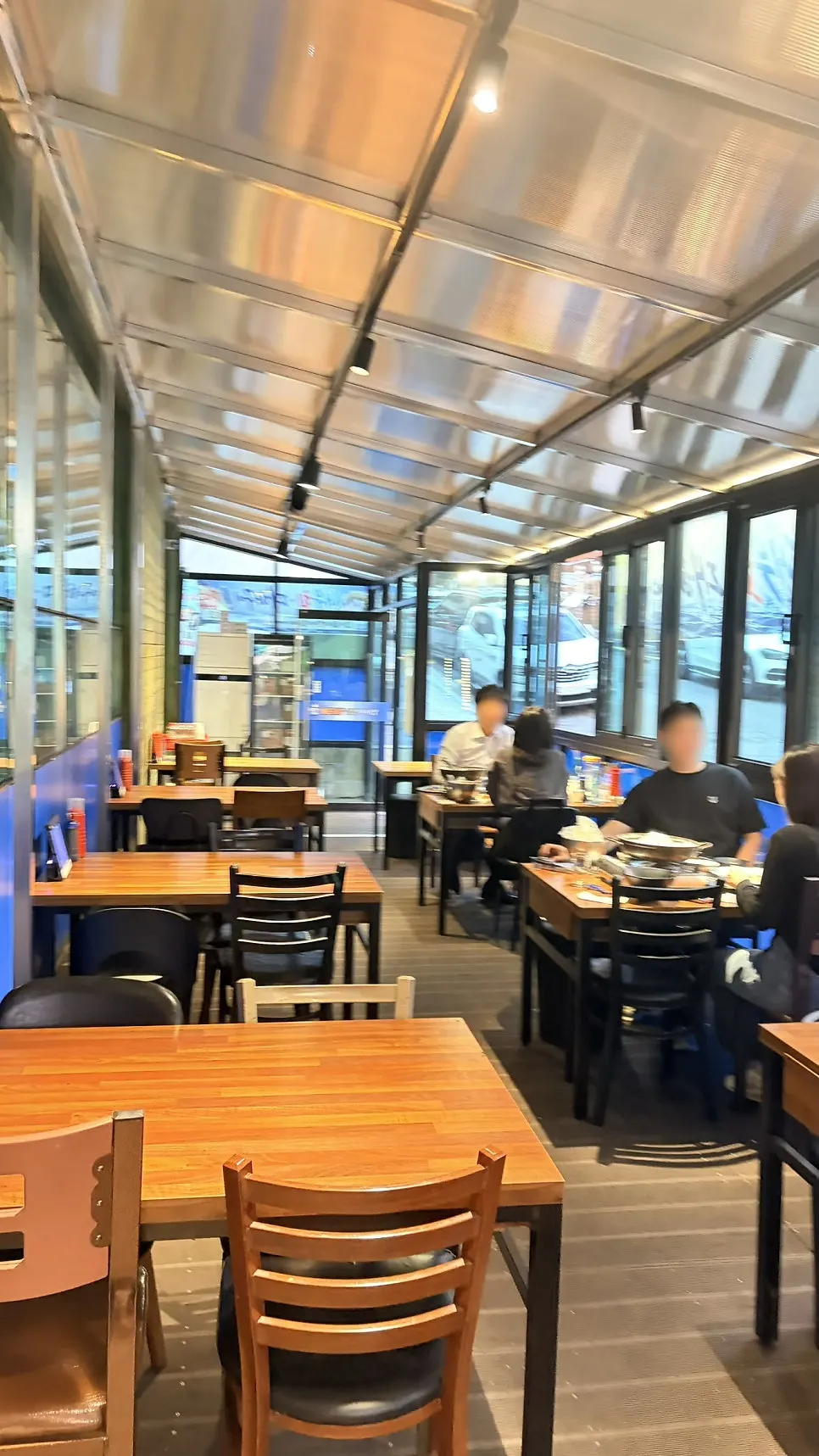 Spacious hall with many tables