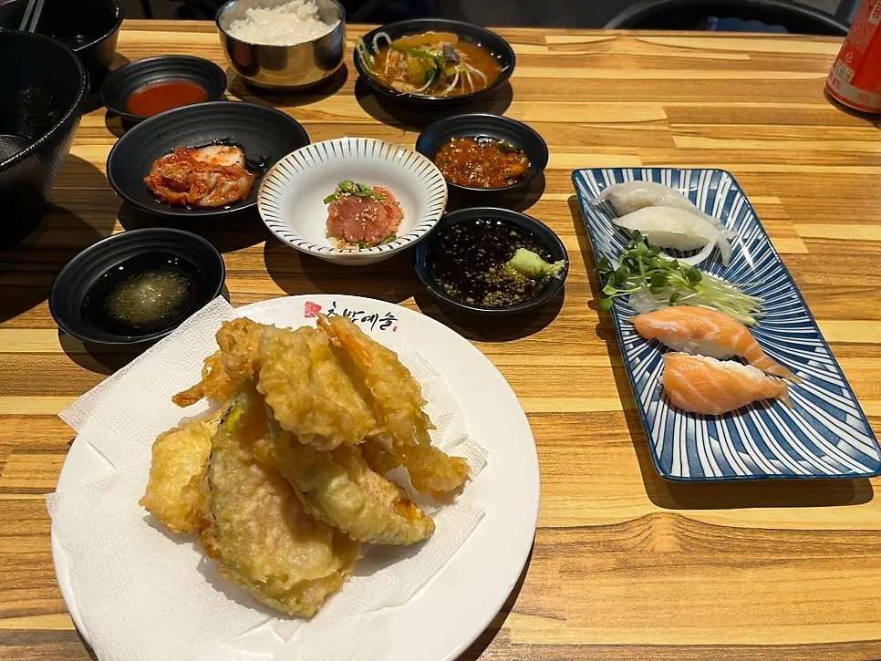두툼하게 썰린 메인 회 클로즈업