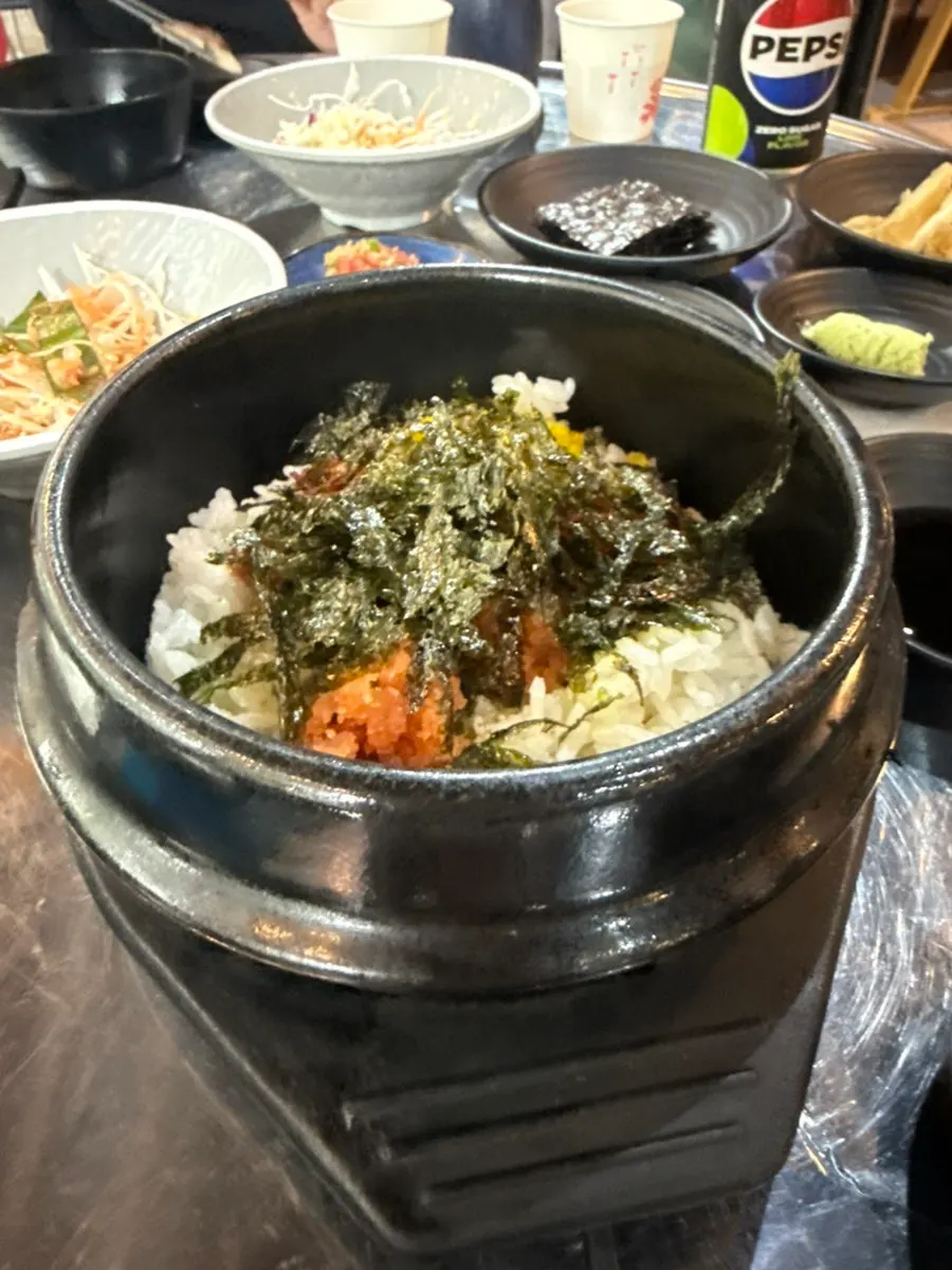 모둠회와 함께 나온 꽁치