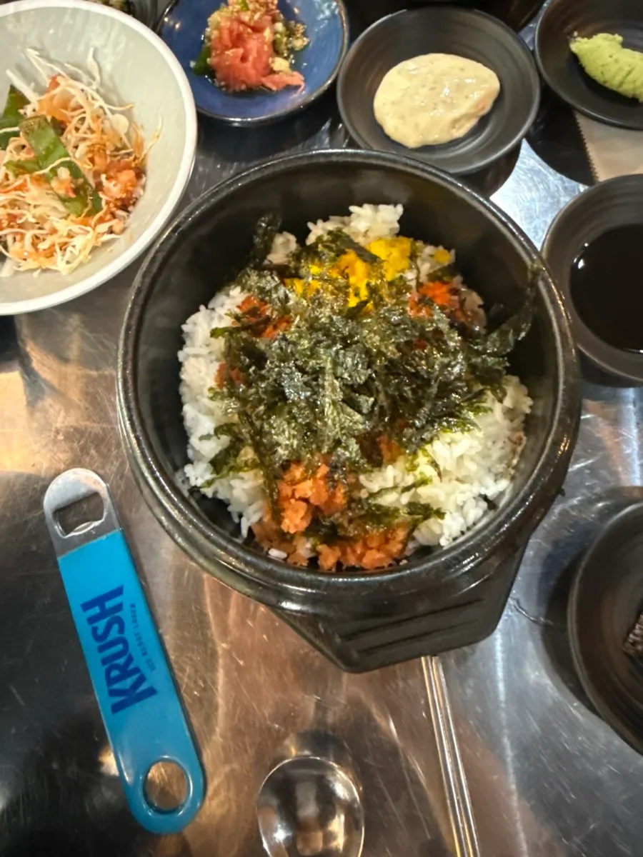 추가 주문한 알밥