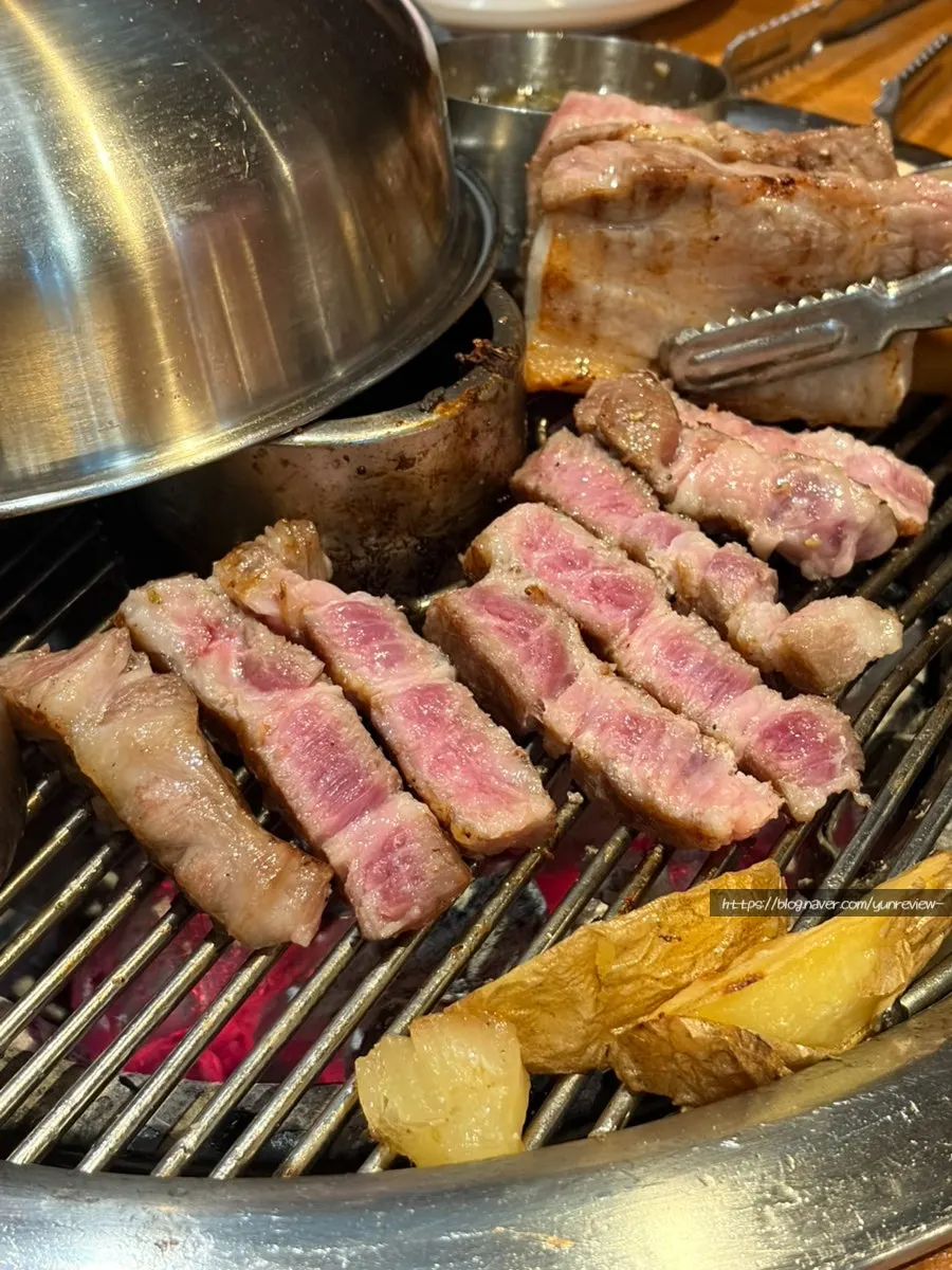 Special sauce and Iberico pork neck
