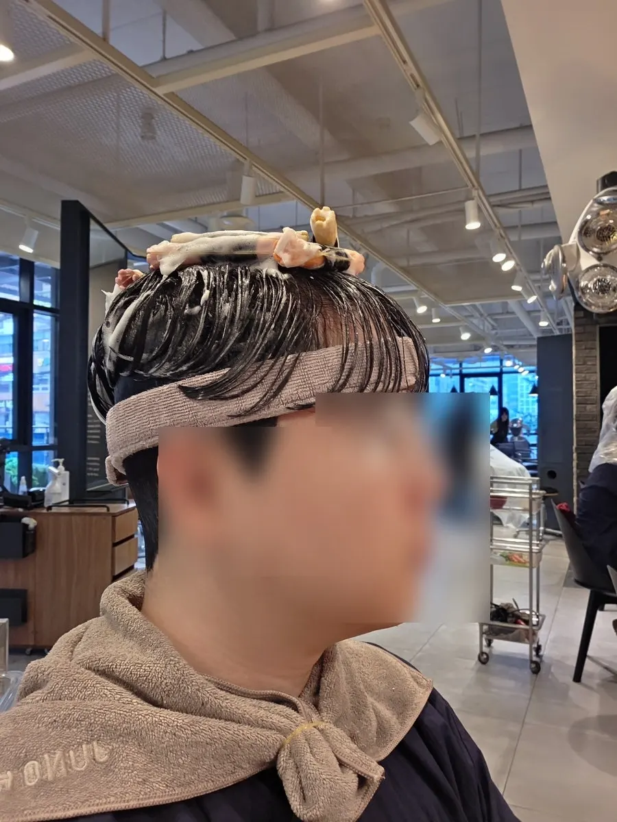 Perm rods wound during the treatment