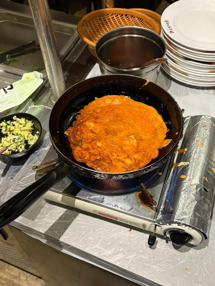 노릇하게 구운 셀프 김치전