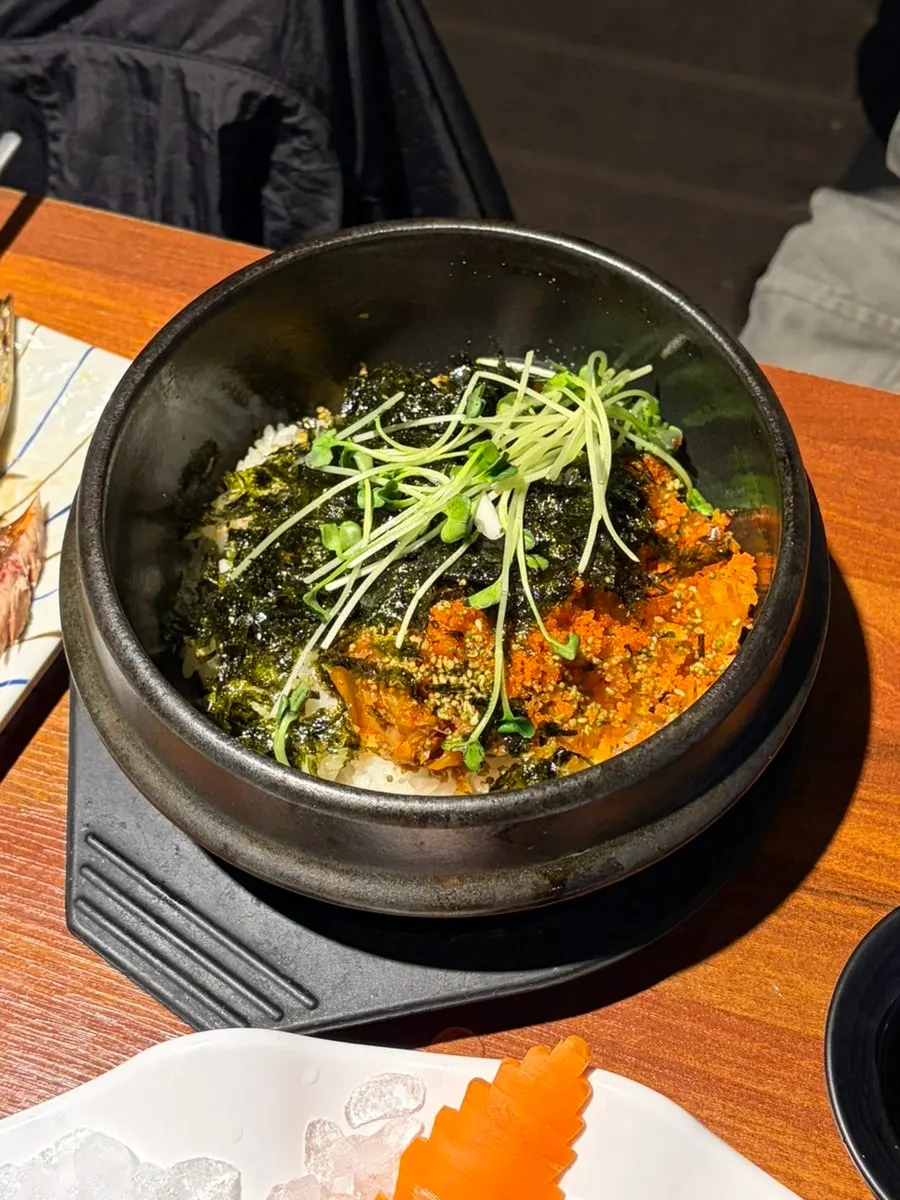 주문한 알밥 한 그릇
