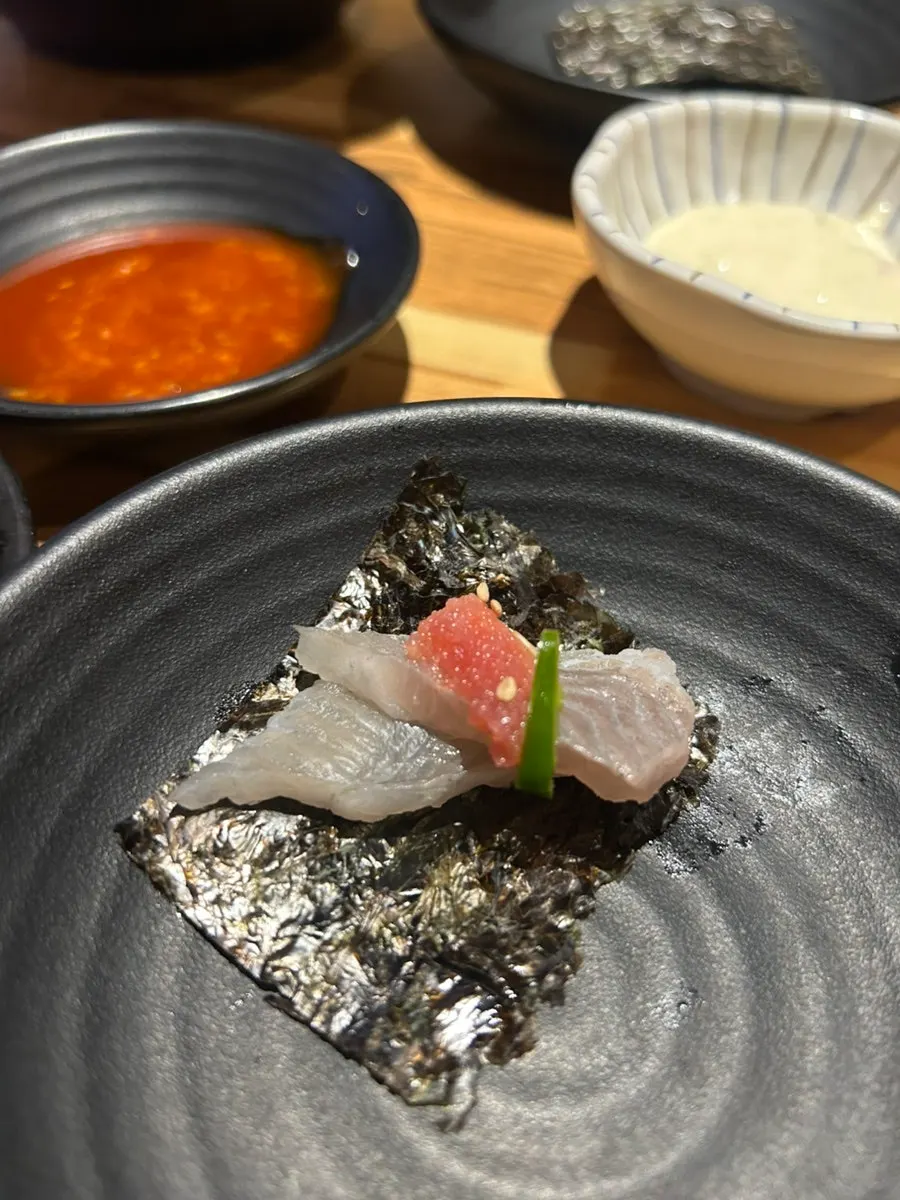 Kết hợp món ăn kèm với sashimi thập cẩm
