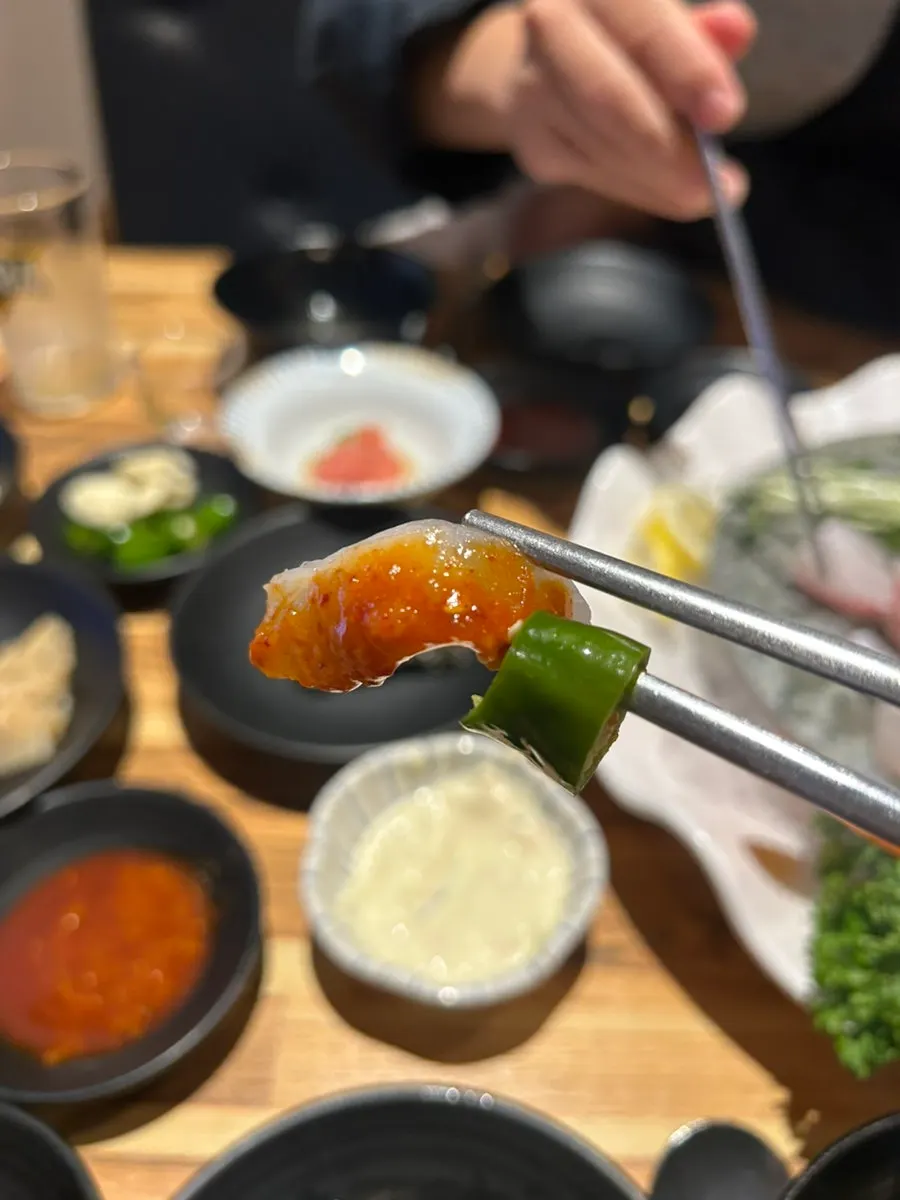 Kết hợp món ăn kèm với sashimi thập cẩm