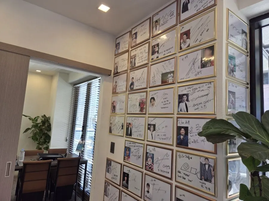 Interior of Deo Chadol's Gwacheon main branch