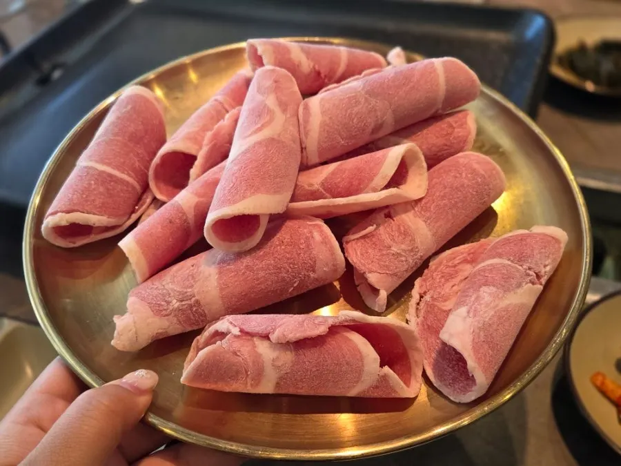 Thin duck chadol BBQ on the grill