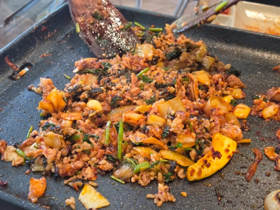 Finished Deo Chadol self-fried rice