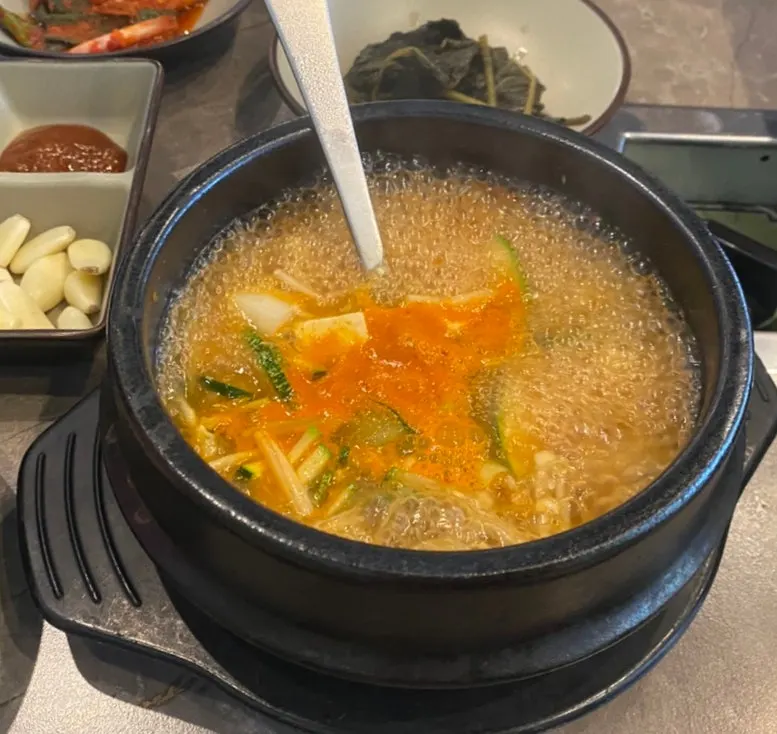 코스 중간에 나온 된장찌개