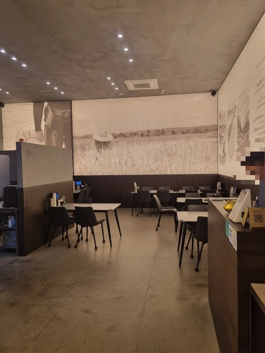 Haenon Miyeok in Gwacheon, where flounder seaweed soup has no fishy taste