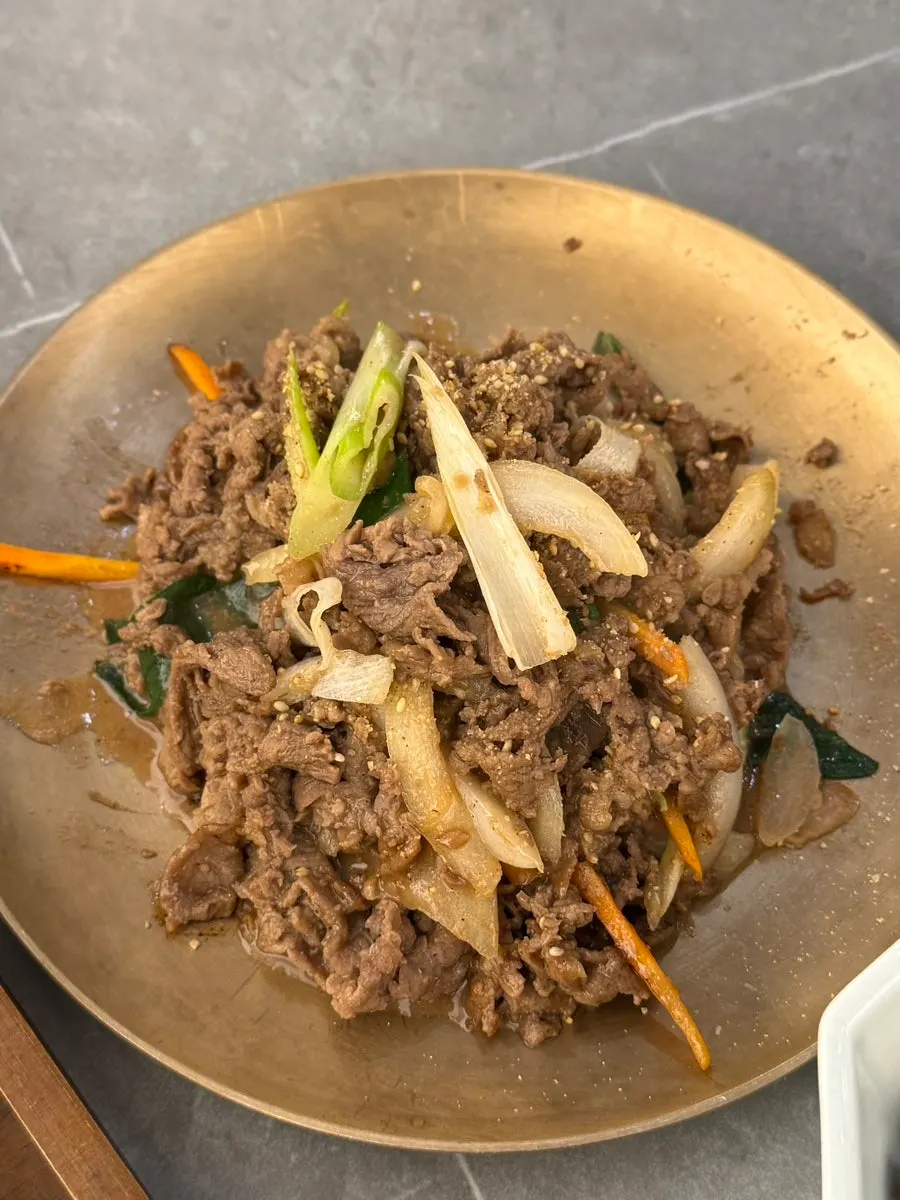 Full spread of the Haenon bulgogi set