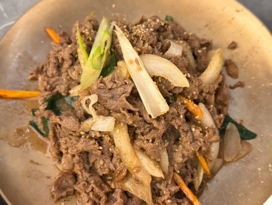 Sweet-savory Haenon bulgogi set