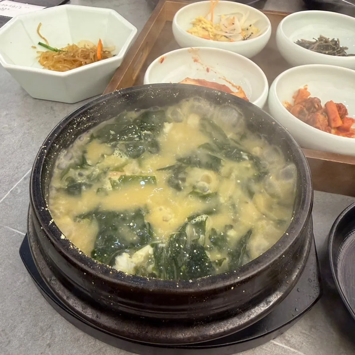 Full seaweed soup set meal at Haenon Miyeok Gwacheon Direct Branch