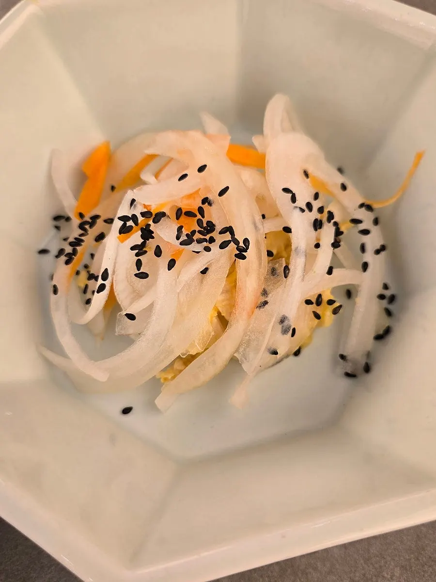 Basic side dishes and rice setting
