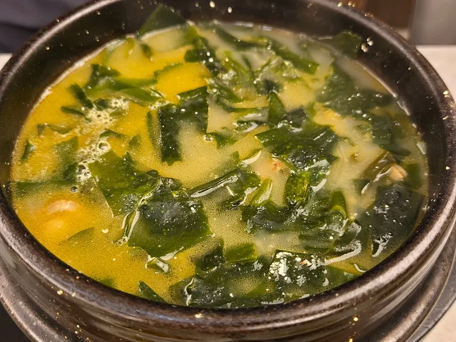 Scallop seaweed soup set meal