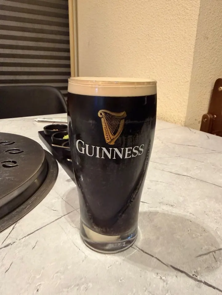 A 580ml glass of Guinness draft